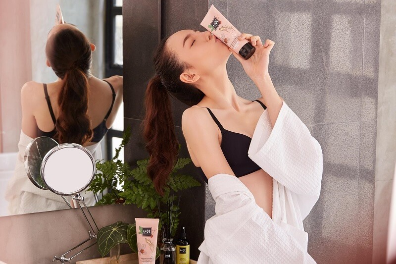 Lalil Energizing Ginseng Body Lotion