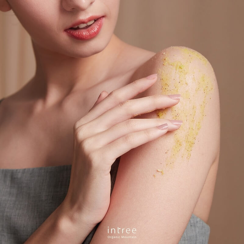 Intree Organic Mountain Lemongrass Body Scrub