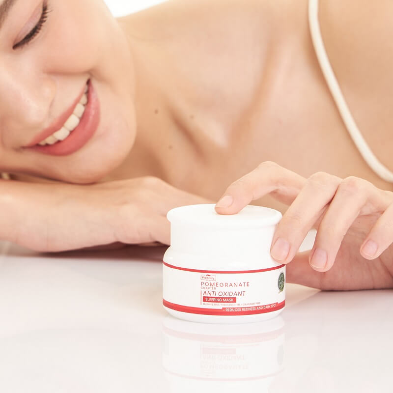 Plantnery Pomegranate Sleeping Mask - Image 6